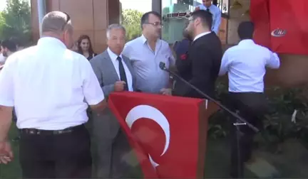 MHP Manisa Teşkilatında Akşener Depremi