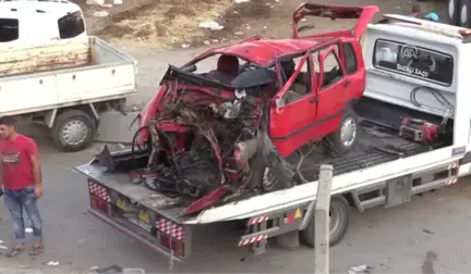 İzmir'de Trafik Kazası: 4 Yaralı