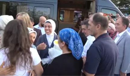 Balıkesir Ak Partili Kavakcı'dan Şehit Öğretmen Aybüke'nin Ailesine Ziyaret