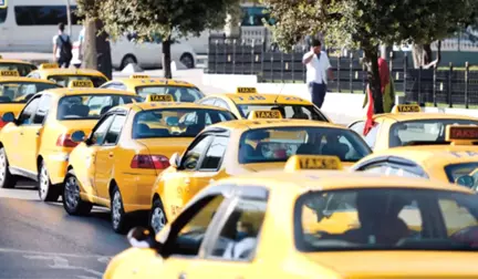 İstanbul'da Taksimetre Ücretlerine Zam Yapıldı