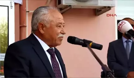 Burdur Hayırsever İşadamı Lys'de Tam Puan Alan Öğrenciye Otomobil Hediye Etti