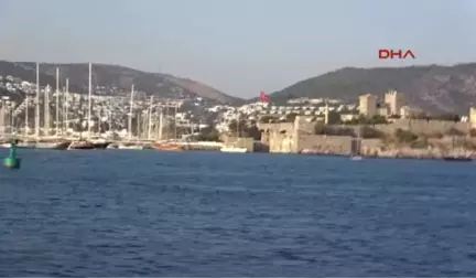 Bodrum Limanı'ndaki Feribotta Akaryakıt Sızıntısı