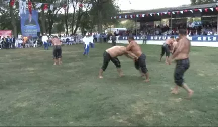 Hüseyin Pehlivan Yağlı Güreş Turnuvası'nın Şampiyonu Ali Altun