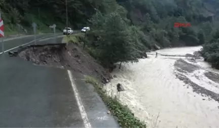 Rize'de Sel ve Heyelanın Ardından 3 Gün Sonra Ulaşılan Köy Yerle Bir Olmuş!