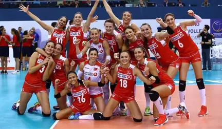 A Milli Kadın Voleybol Takımımız, Avrupa Üçüncüsü Oldu