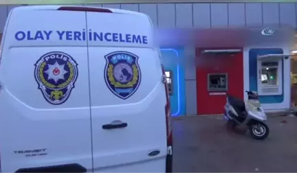 Para Çekme Makinesindeki Kart Kopyalama Düzeneğini Son Anda Fark Etti