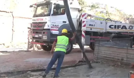 Siirt'te Yaptırılacak Caminin Temeli Atıldı