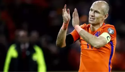 Hollandalı Yıldız Arjen Robben, Milli Takımı Bıraktı