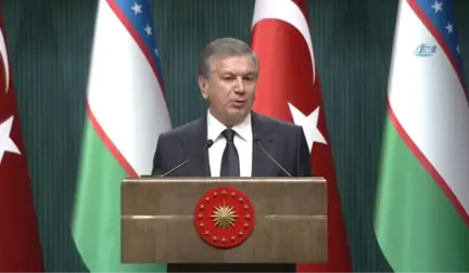 Özbekistan Cumhurbaşkanı Şavkat Mirziyoyev: 