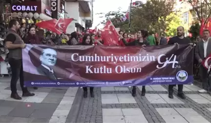 İstanbul'da 29 Ekim Cumhuriyet Bayramı Coşkusu