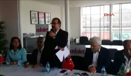 Tuncay Özkan CHP İngiltere Birliği'nde cumhuriyetin 94. Yaşını Kutladı