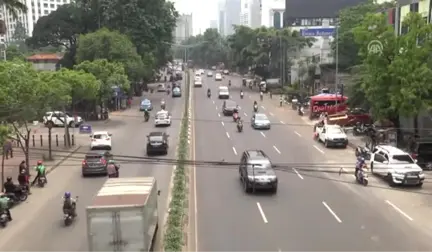 Cakarta'da Yılın 22 Günü Trafikte Geçiyor