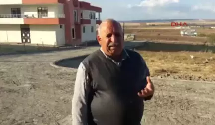 Diyarbakır Şehit Babasının İsteği Üzerine Okul Yoluna Parke Döşendi