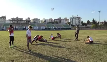 Sırıkla Atlama Milli Takımı'nın Antalya Kampı