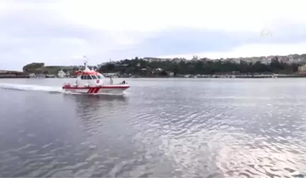 CHP İstanbul Milletvekili Hamzaçebi, Batan Gemideki Mürettebatın Aileleriyle Görüştü - İstanbul