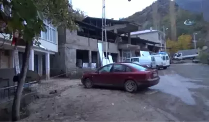 Türkiye'nin En Önemli Hidro Elektrik Projeleri'nin Olduğu Artvin'deki Bir Köyün Elektrik Çilesi...