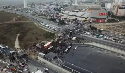 CHP'li Üye, Tüyap Önündeki Metrobüs Üst Geçidinin Yenilenmesini İstedi -1