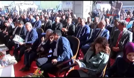 Antalya Domatexpo'da Türkler ve Ruslar Domates Yeme Yarışı Yaptı