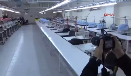 Şanlıurfa Birecik'te Tekstil Fabrikasına 100 Kadın İşçi Aranıyor