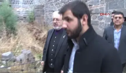 Diyarbakır2- Patrik Vekili Ateşyan 2 Yıl Sonra Ziyaret Ettiği Kilise'nin Haline Görünce İsyan Etti