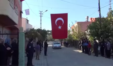 Şehit Polis Arda Can Son Yolculuğuna Uğurlandı (2)