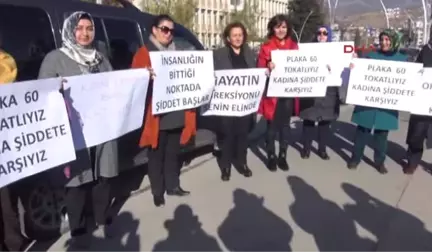 Tokat'ta Kadına Yönelik Şiddete Kornalı Protesto