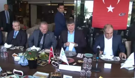 Antalya Büyükşehir Belediye Başkanı Menderes Türel: 