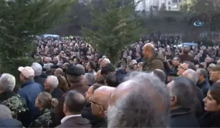 Ünlü Halk Ozanı Ali Kızıltuğ İçin Cemevinde Tören