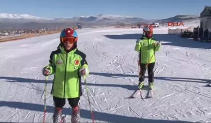 Erzurum Şampiyon Melekler, Japonya'ya Hazırlanıyor