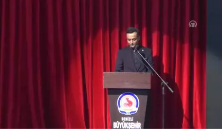 Denizli Büyükşehir Belediyesi Şiir Üzerine Konferans Düzenlendi