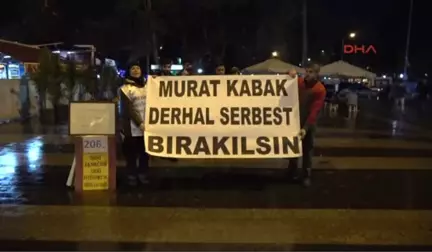 Düzce İşine Geri Dönebilmek İçin Eylemde Bulunan Mimardan Gözaltı Tepkisi