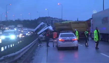 Kocaeli'de Trafik Kazası: 1 Yaralı