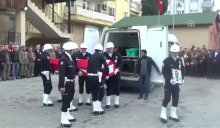 Trafik Kazasında Ölen Polis Memuru İçin Tören