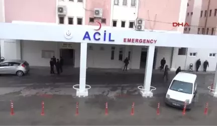 Mersin Adliye Çıkışında 1 Kişi Öldürüldü, 3 Çocuğu Yaralandı