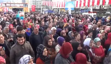 Rize Bakan Bak, Hamsi Festivali'ne Katıldı