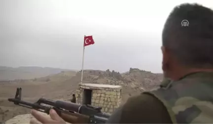 Yeni Yıla Vatan Nöbetinde Elleri Tetikte Giriyorlar