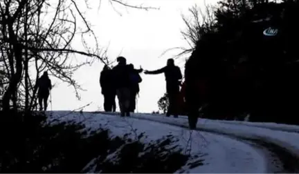 Doğa Yürüyüşleriyle Huzur Buluyorlar