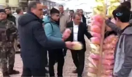 Böyle Vali Herkesin Başına