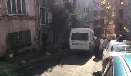 Polis Memuru Evinde Ölü Bulundu