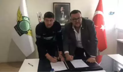 T.m. Akhisarspor, Seleznyov'u Kadrosuna Kattı