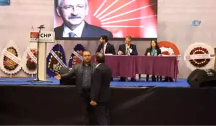 CHP Kongresinde Oy Kavgası