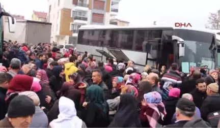 Isparta Umre İçin Kutsal Topraklara Gittiler