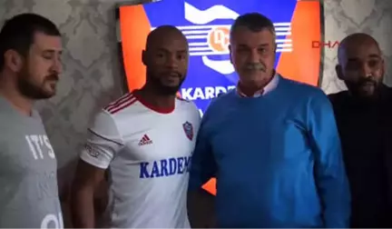 Kardemir Karabükspor, Leandrinho'yu Transfer Etti