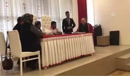 Nikah Masasına Forma ile Oturdular