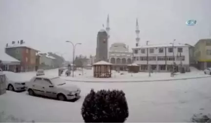 Tokat'ın Başçiftlik İlçesi'nde Kar Hasreti Sona Erdi