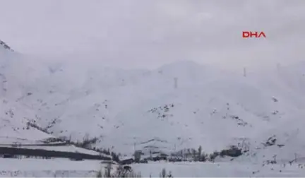 Bitlis'te Operasyondaki Askerlerin Üzerine Çığ Düştü