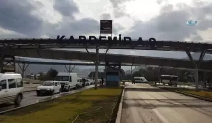 Servis Kazasında Ölenler Son Yolculuğuna Uğurlandı