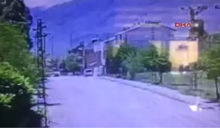 Tunceli-Ovacık'ta Adliye Lojmanlarına Bombalı Saldırıyı Düzenleyen PKK'lı Yakalandı