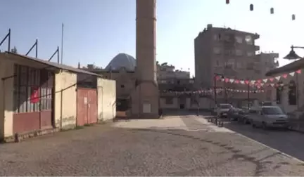 Pyd/pkk'nın Saldırdığı Camide Cuma Namazı Heyecanı