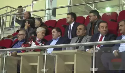 Türk Spor Tarihini Altın Harflerle Süslemişiz